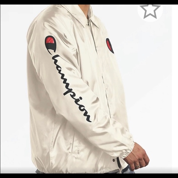 Champion sherpa lined Coach’s jacket🎉HOST PICK⭐️ - Picture 4 of 8